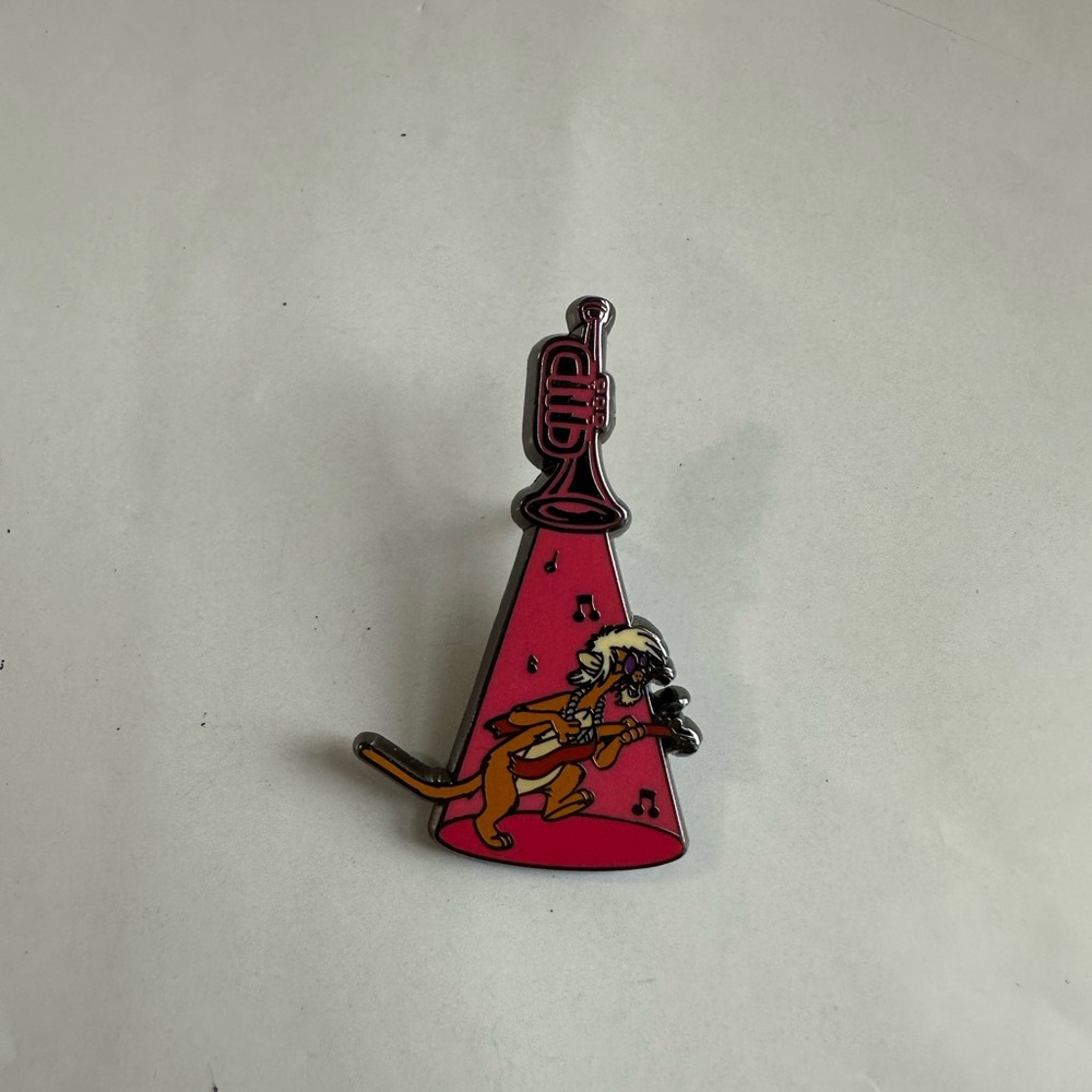 Loungefly Disney Aristocats Pin Trumpet Spotlight Red